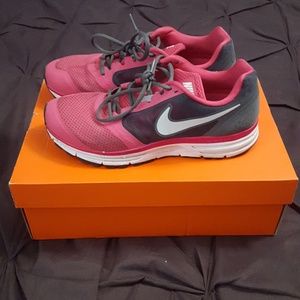 Nike Zoom Vomero +8